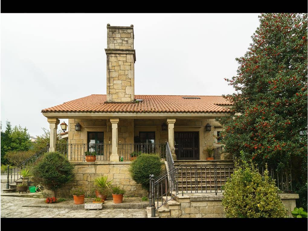 6 sypialnia Dom na sprzedaż w Teo z basenem garażem - 1 350 000 € (Ref: 6441561)