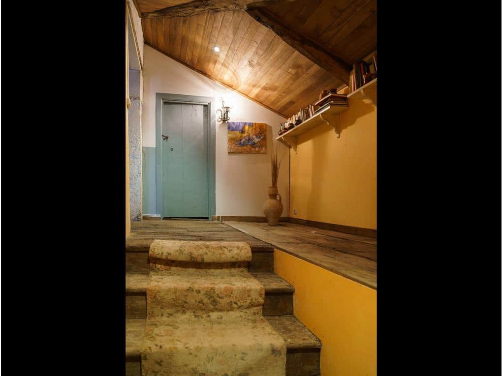 5 bedroom Finca/Country House for sale in Touro with pool garage - € 750,000 (Ref: 6443332)