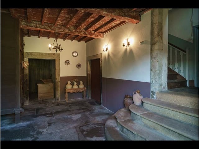 5 bedroom Finca/Country House for sale in Touro with pool garage - € 750,000 (Ref: 6443332)