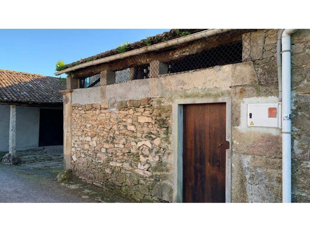 3 quarto Quinta/Casa Rural para venda em Teo com piscina garagem - 270 000 € (Ref: 6448588)