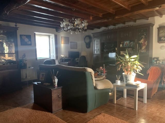 3 bedroom Finca/Country House for sale in Teo with pool garage - € 270,000 (Ref: 6448588)