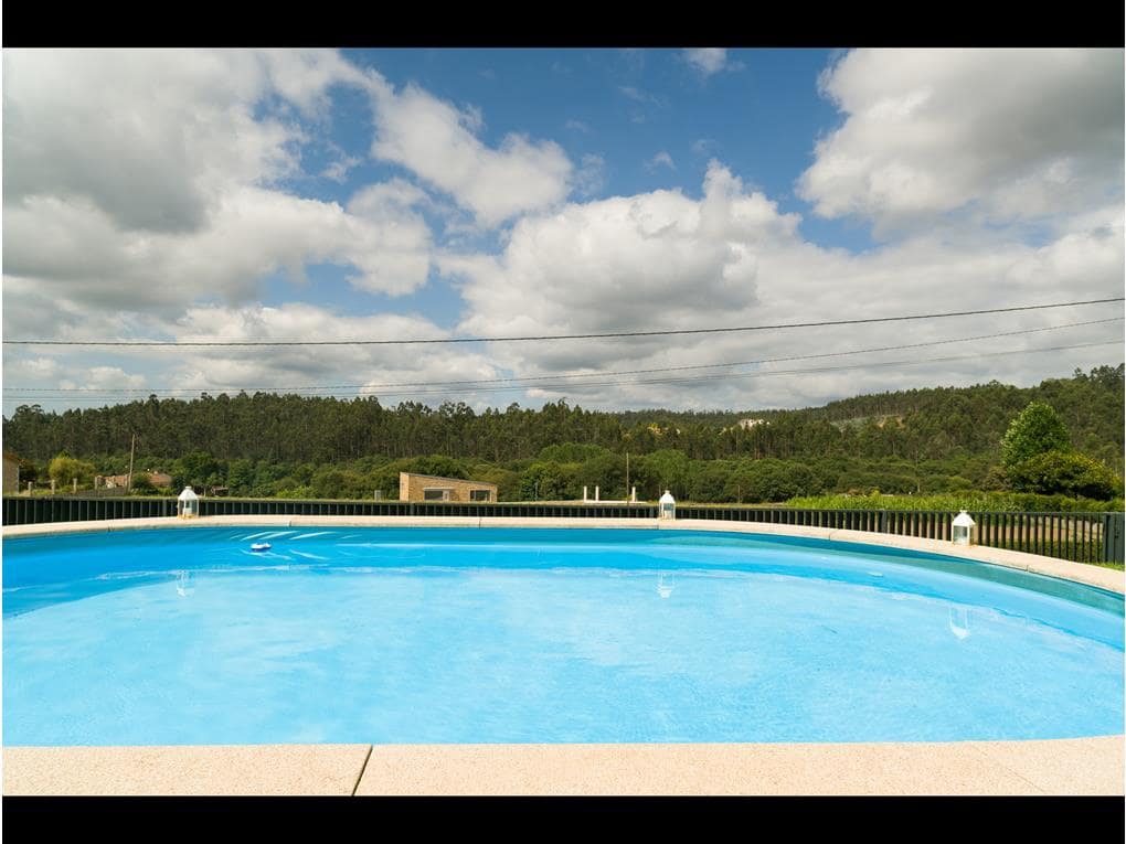 4 soveværelse Byhus til salg i Santiago de Compostela med swimmingpool garage - € 630.000 (Ref: 7051177)