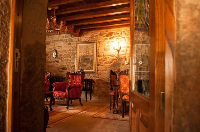 4 bedroom Finca/Country House for sale in Rois with pool - € 1,500,000 (Ref: 7064575)