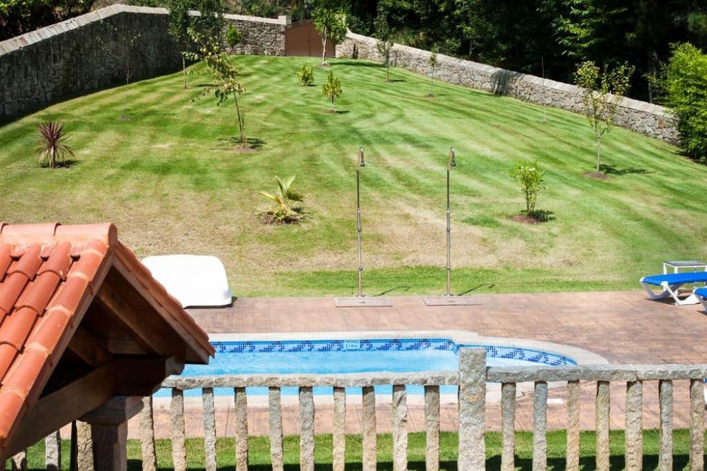 4 soveværelse Finca/Landehus til salg i Rois med swimmingpool - € 1.500.000 (Ref: 7064575)