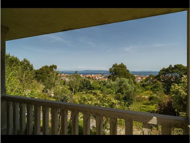 7 bedroom Townhouse for sale in Ribeira with garage - € 1,000,000 (Ref: 7182511)