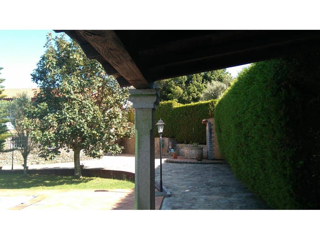 6 soveværelse Byhus til salg i Ribeira med swimmingpool garage - € 495.000 (Ref: 7182513)