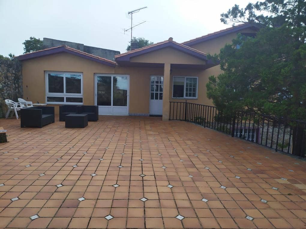 6 soveværelse Byhus til salg i Ribeira med swimmingpool garage - € 495.000 (Ref: 7182513)