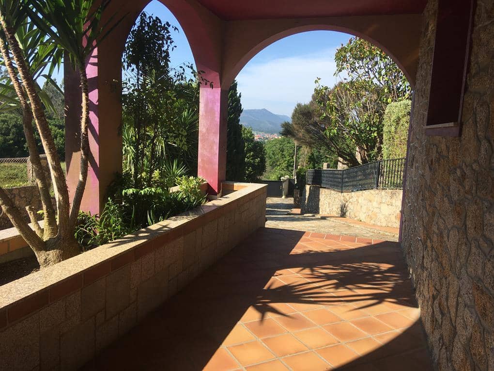 6 soveværelse Byhus til salg i Ribeira med swimmingpool garage - € 495.000 (Ref: 7182513)