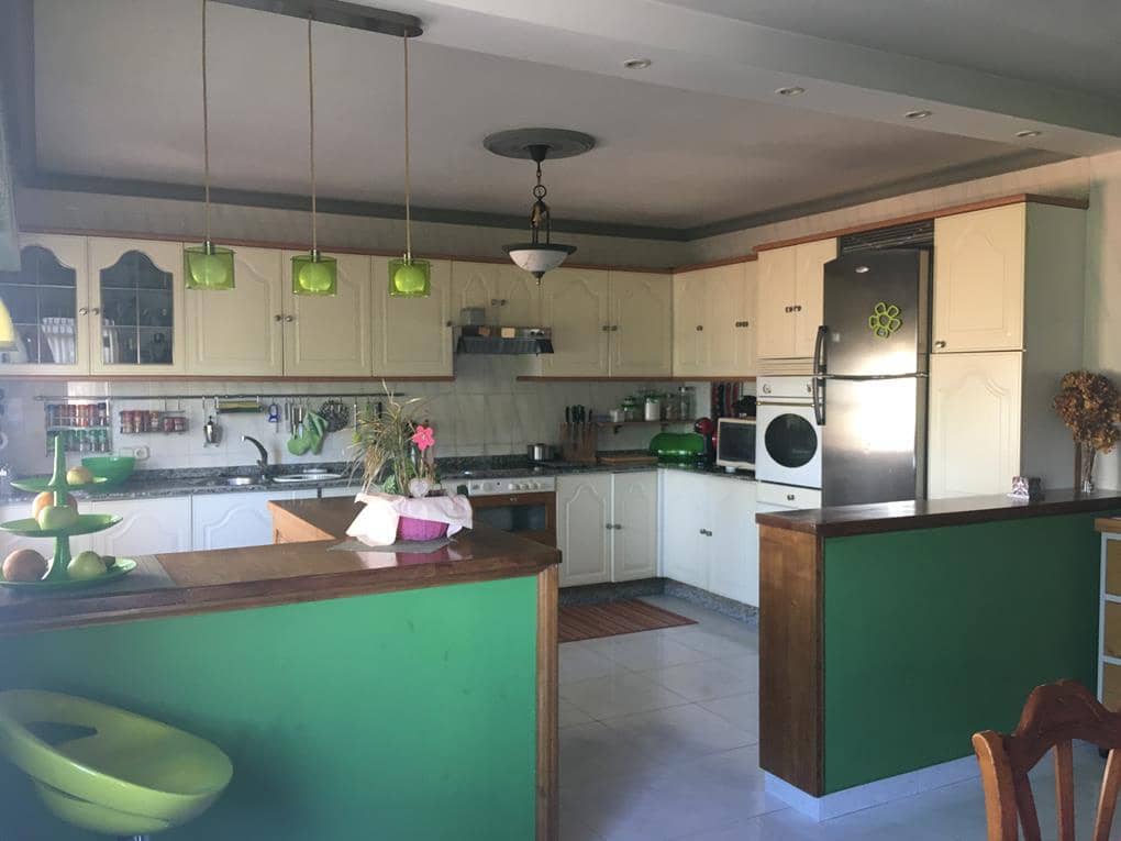 6 soveværelse Byhus til salg i Ribeira med swimmingpool garage - € 495.000 (Ref: 7182513)