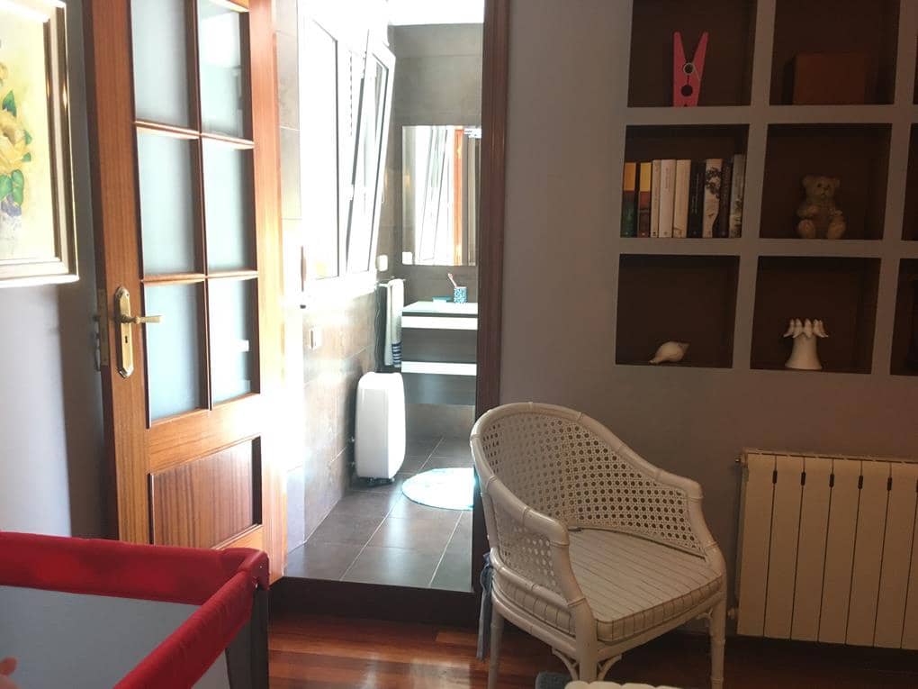 6 soveværelse Byhus til salg i Ribeira med swimmingpool garage - € 495.000 (Ref: 7182513)