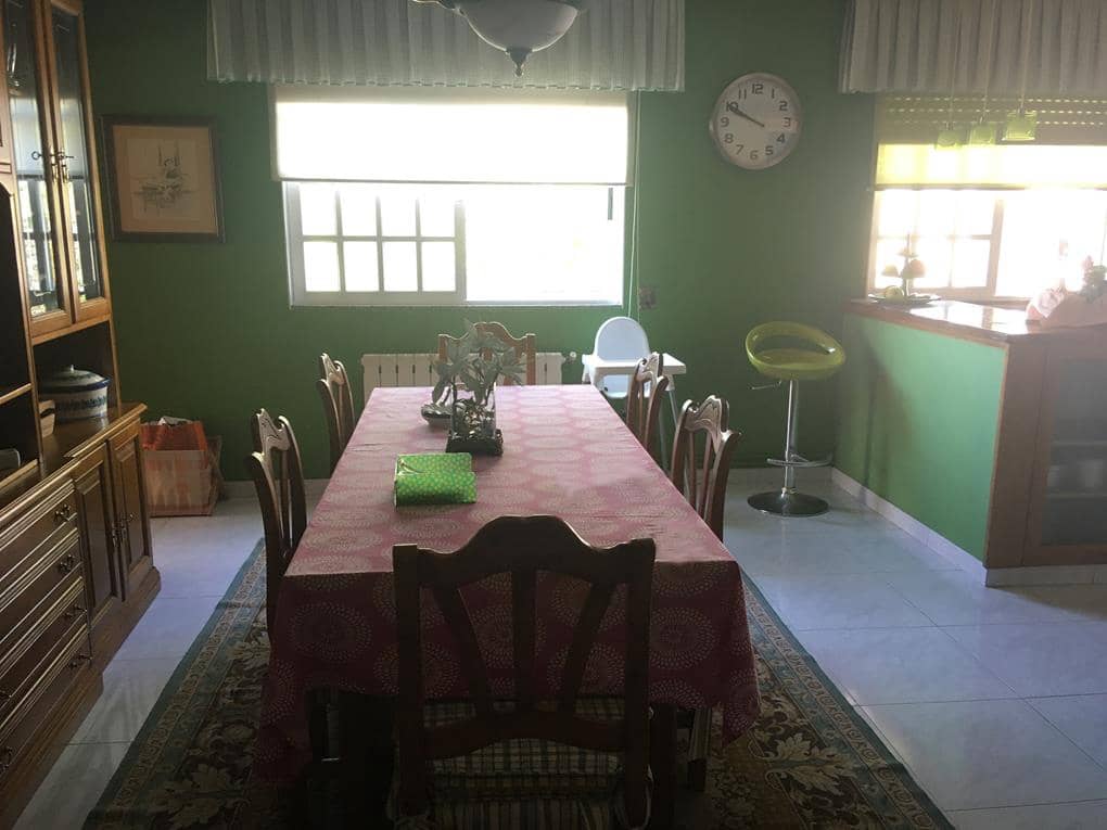 6 soveværelse Byhus til salg i Ribeira med swimmingpool garage - € 495.000 (Ref: 7182513)