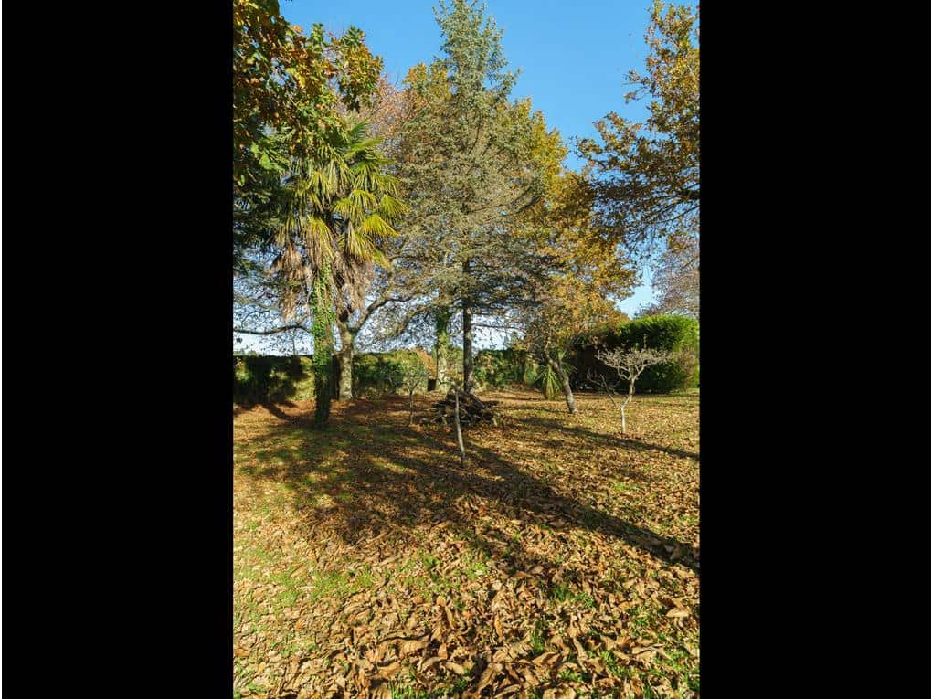 10 soveværelse Byhus til salg i Ames med garage - € 429.000 (Ref: 7182518)