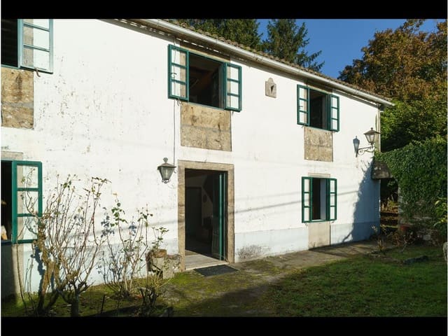 10 bedroom Townhouse for sale in Ames with garage - € 429,000 (Ref: 7182518)