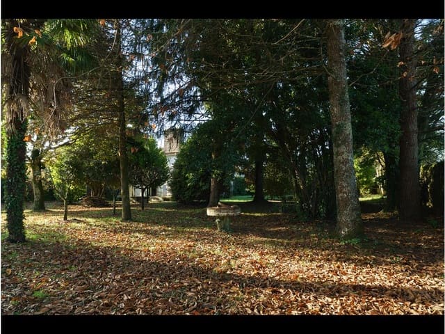 10 bedroom Townhouse for sale in Ames with garage - € 429,000 (Ref: 7182518)