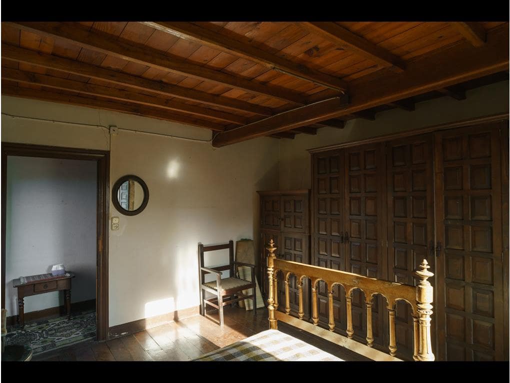 10 soveværelse Byhus til salg i Ames med garage - € 429.000 (Ref: 7182518)