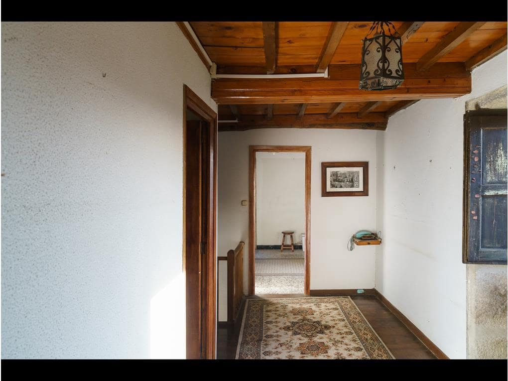 10 soveværelse Byhus til salg i Ames med garage - € 429.000 (Ref: 7182518)