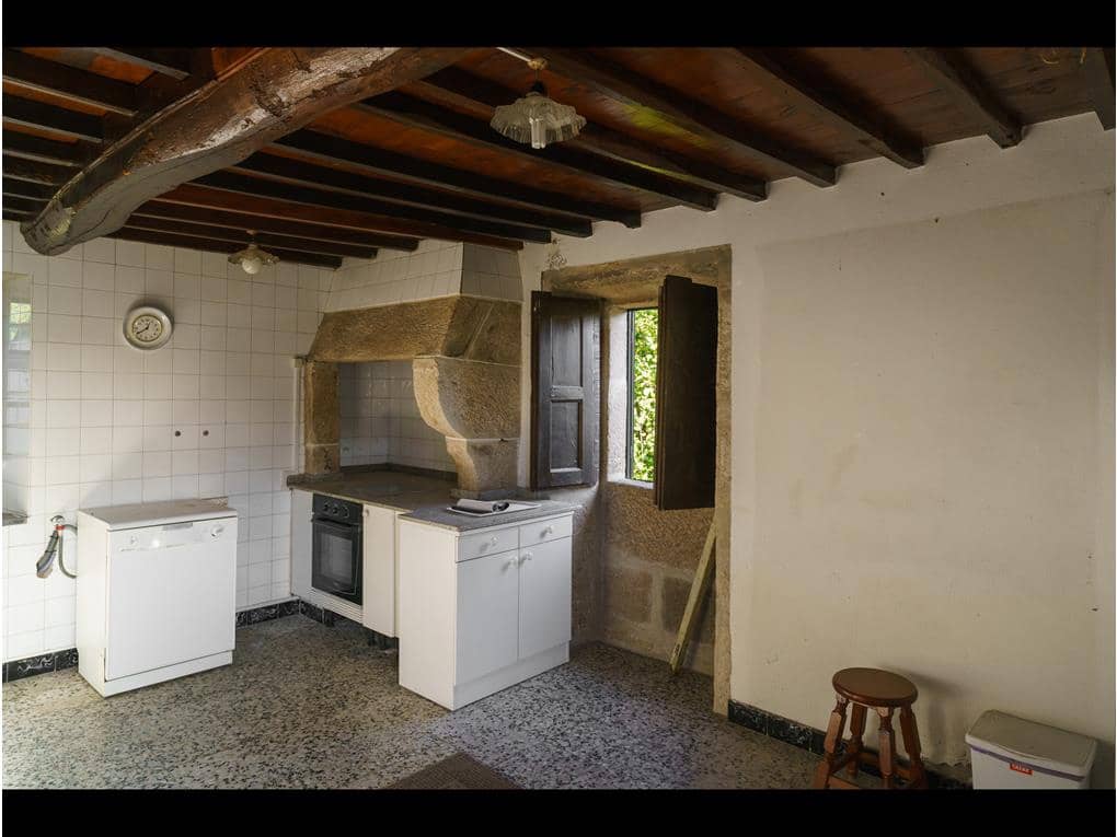 10 soveværelse Byhus til salg i Ames med garage - € 429.000 (Ref: 7182518)