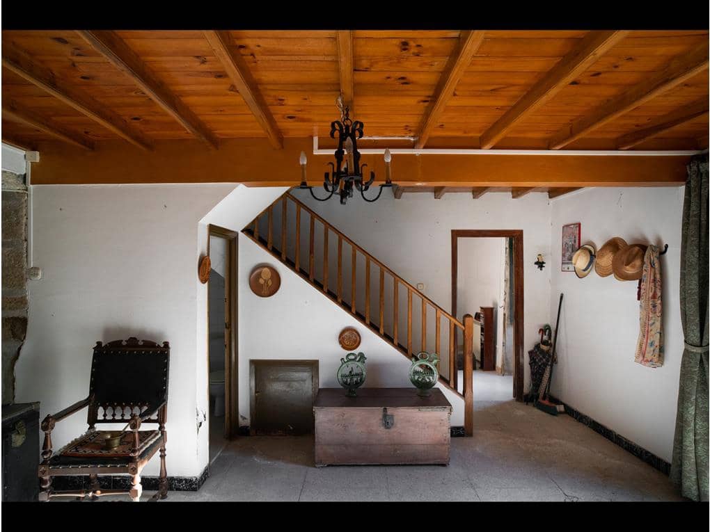 10 soveværelse Byhus til salg i Ames med garage - € 429.000 (Ref: 7182518)