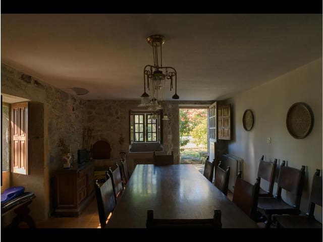 5 bedroom Townhouse for sale in Rois with pool - € 390,000 (Ref: 7235733)