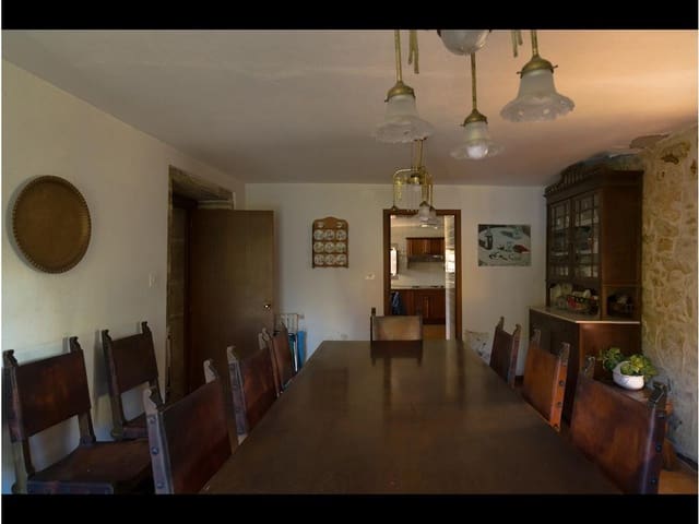 5 bedroom Townhouse for sale in Rois with pool - € 390,000 (Ref: 7235733)