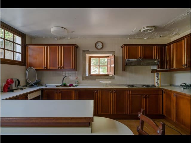 5 bedroom Townhouse for sale in Rois with pool - € 390,000 (Ref: 7235733)