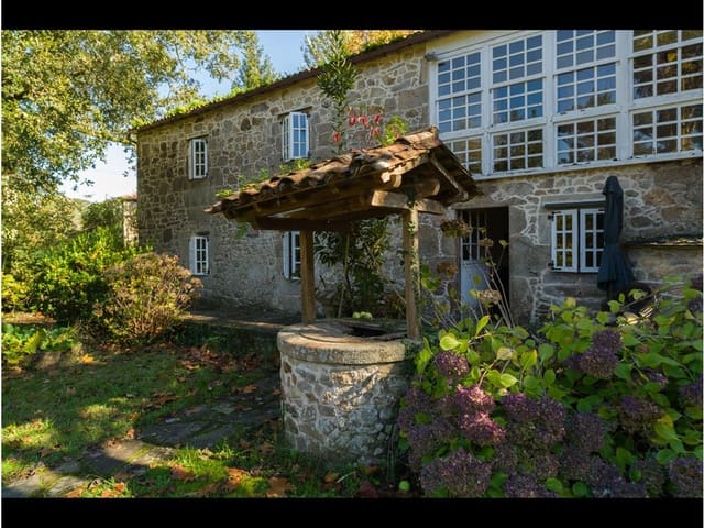 5 bedroom Townhouse for sale in Rois with pool - € 390,000 (Ref: 7235733)