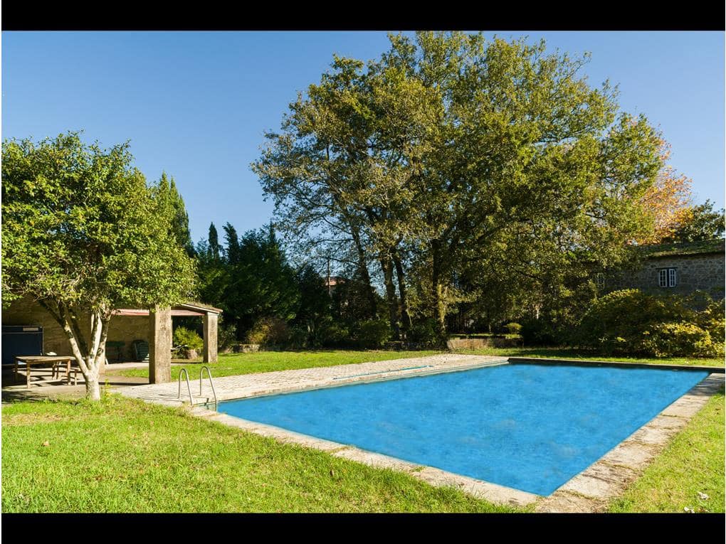 5 soveværelse Byhus til salg i Rois med swimmingpool - € 390.000 (Ref: 7235733)