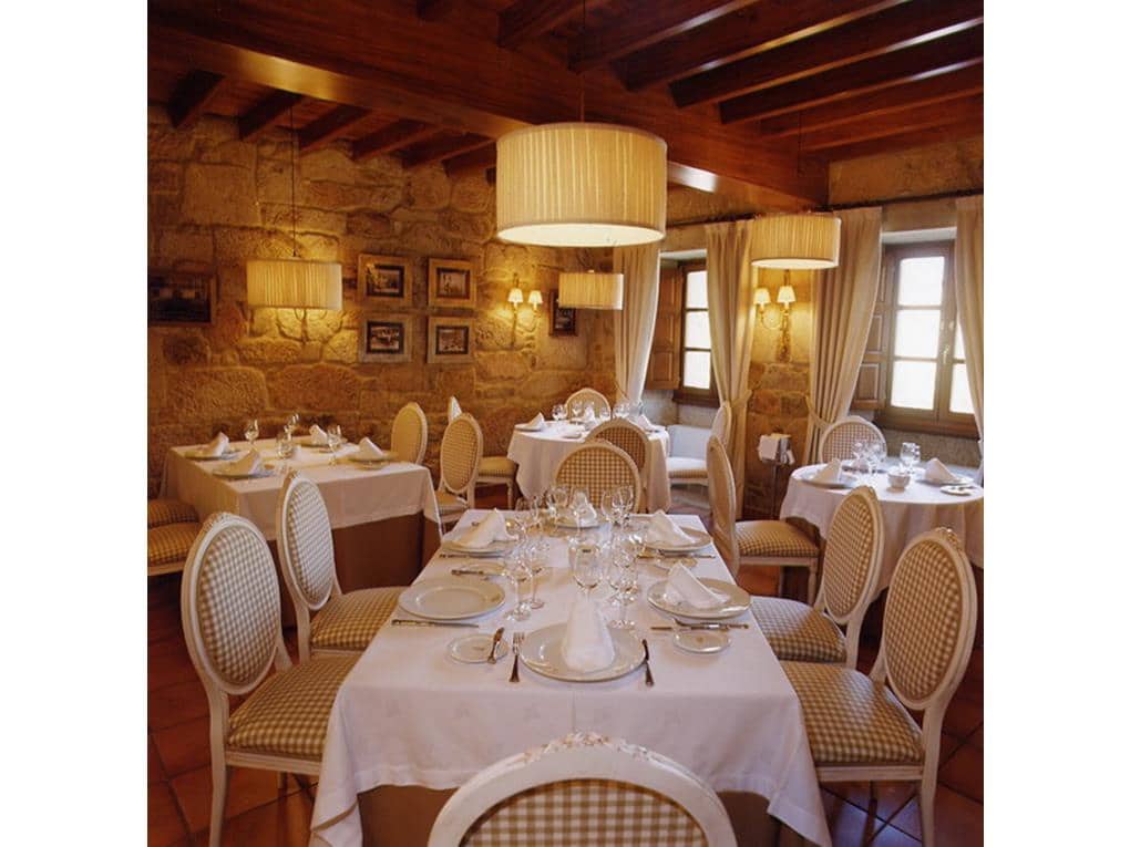 11 soveværelse Hotel til salg i Santiago de Compostela med swimmingpool garage - € 3.500.000 (Ref: 7464369)