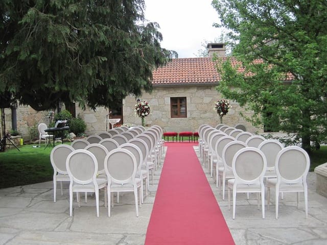 11 bedroom Hotel for sale in Santiago de Compostela with pool garage - € 3,500,000 (Ref: 7464369)