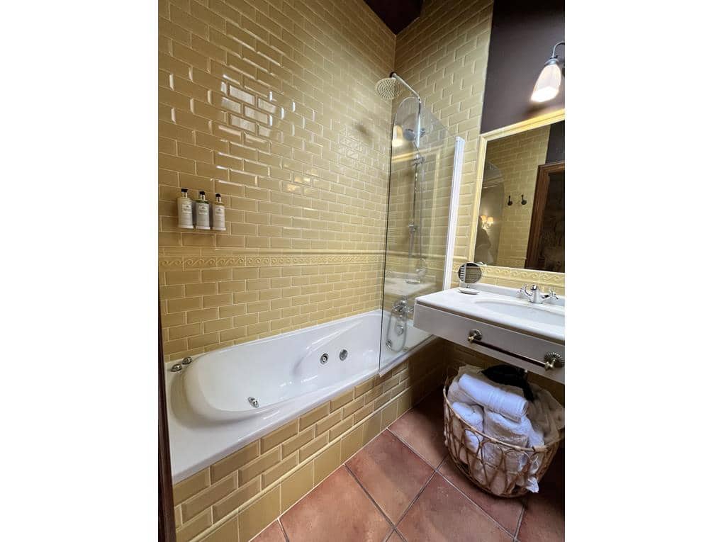 11 soveværelse Hotel til salg i Santiago de Compostela med swimmingpool garage - € 3.500.000 (Ref: 7464369)