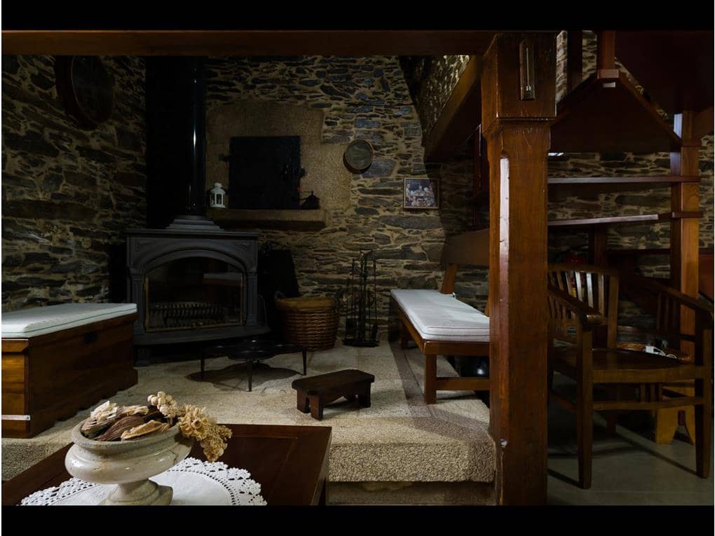 5 bedroom Hotel for sale in Ordes with garage - € 970,000 (Ref: 7582225)