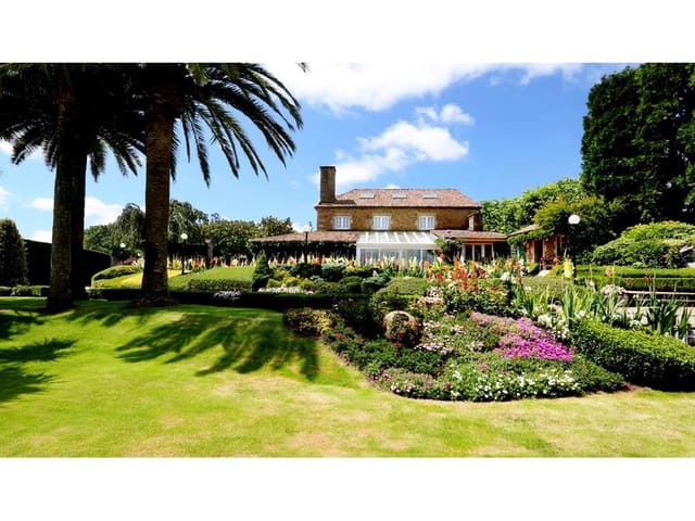 6 bedroom Villa for sale in Santiago de la Puebla with pool garage - € 1,990,000 (Ref: 7720642)