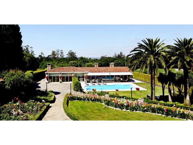 6 bedroom Villa for sale in Santiago de la Puebla with pool garage - € 1,990,000 (Ref: 7720642)