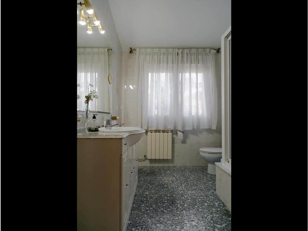 5 chambre Villa/Maison à vendre à Santiago de Compostela avec garage - 625 000 € (Ref: 7792947)