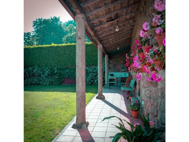 6 camera da letto Finca/Casa di Campagna in vendita in A Estrada con piscina garage - 450.000 € (Rif: 8014907)