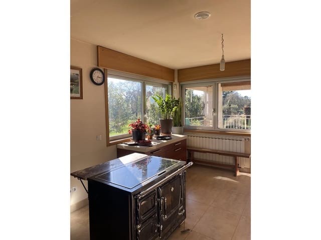 4 quarto Moradia para venda em Boqueixón com piscina garagem - 485 000 € (Ref: 8018079)