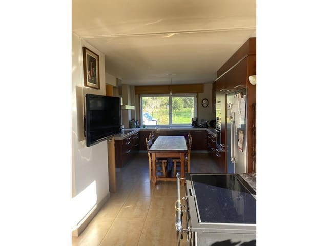 4 quarto Moradia para venda em Boqueixón com piscina garagem - 485 000 € (Ref: 8018079)