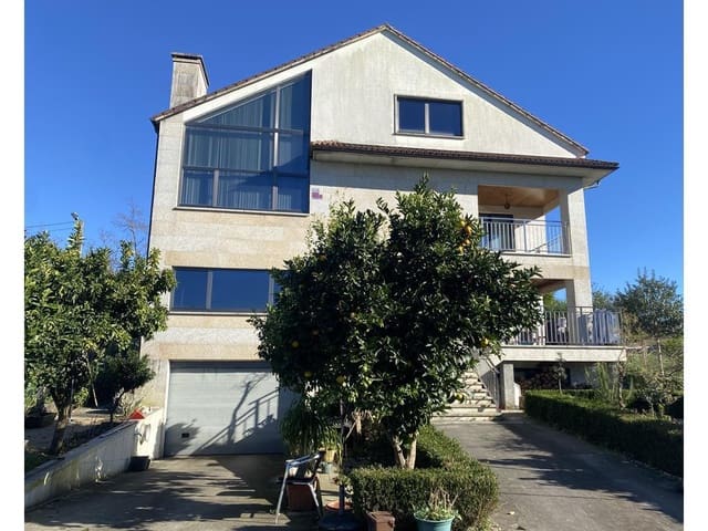 4 quarto Moradia para venda em Boqueixón com piscina garagem - 485 000 € (Ref: 8018079)