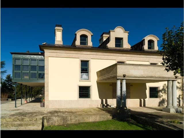 5 quarto Moradia para venda em Boqueixón com piscina garagem - 1 500 000 € (Ref: 8052072)