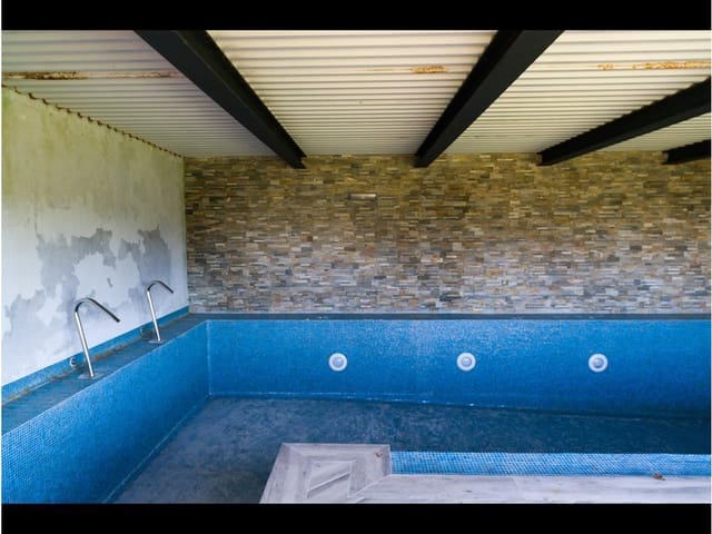 5 quarto Moradia para venda em Boqueixón com piscina garagem - 1 500 000 € (Ref: 8052072)