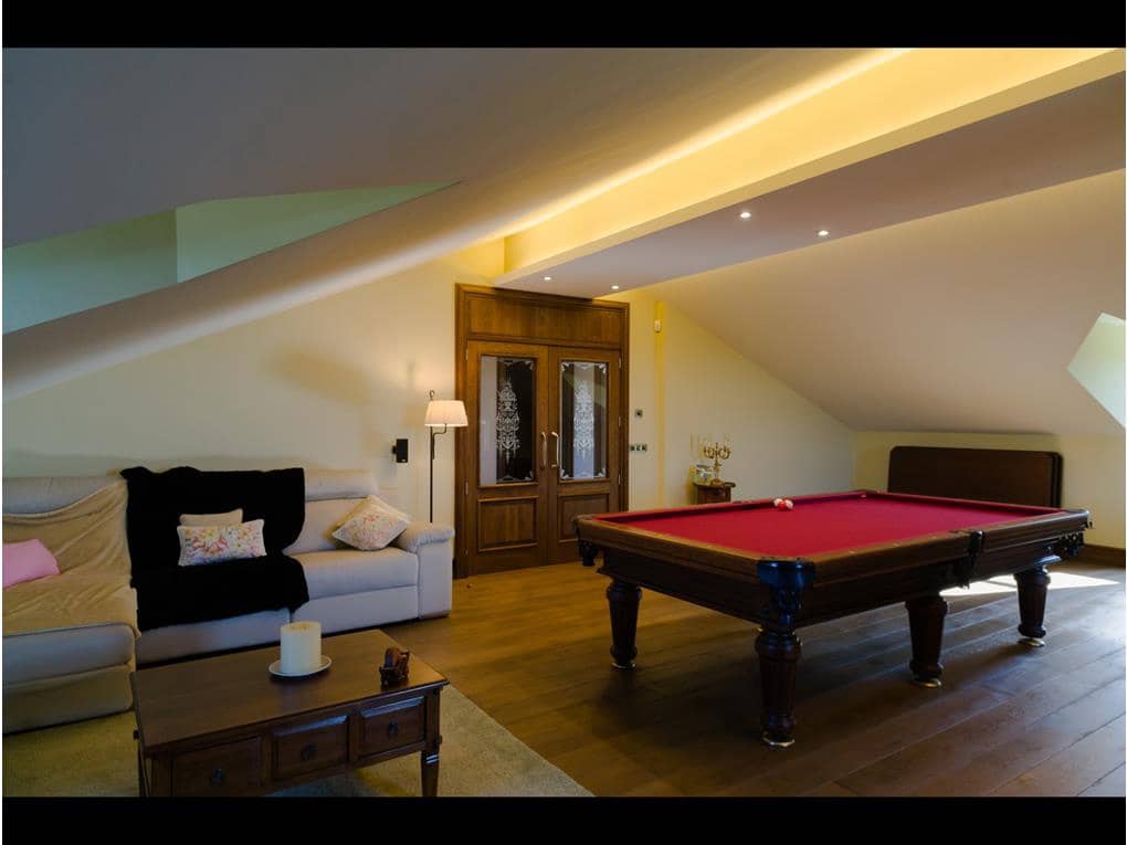 5 soveværelse Villa til salg i Boqueixon med swimmingpool garage - € 1.500.000 (Ref: 8052072)