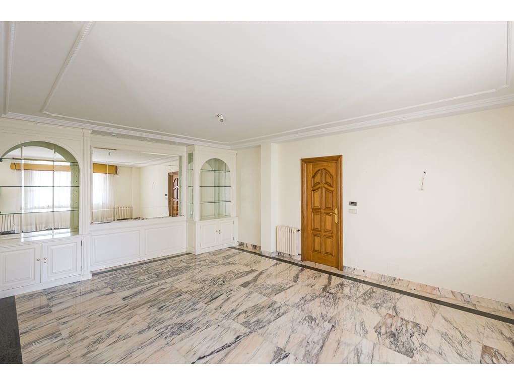 6 soveværelse Villa til salg i Santa Comba med swimmingpool garage - € 1.200.000 (Ref: 8092077)