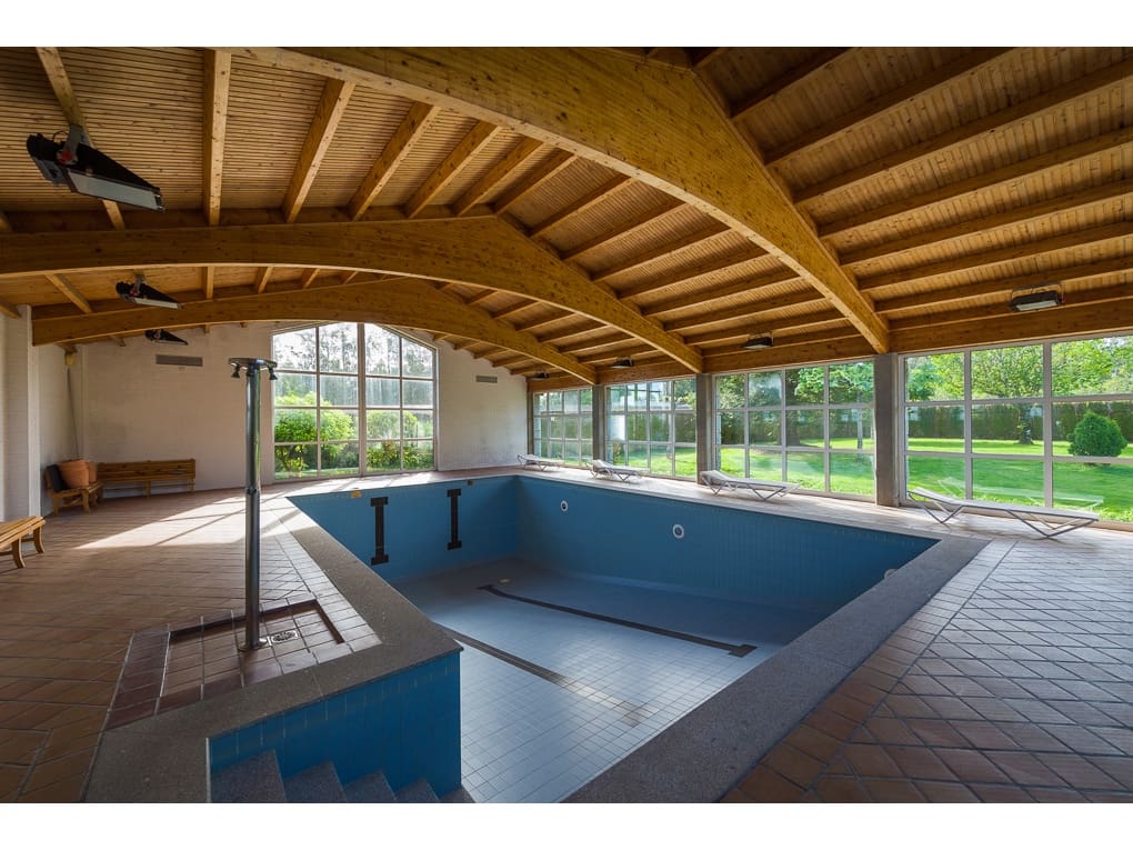 6 soveværelse Villa til salg i Santa Comba med swimmingpool garage - € 1.200.000 (Ref: 8092077)