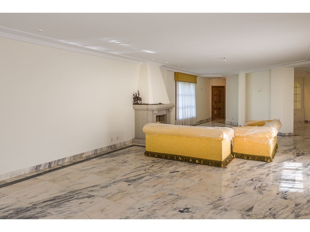 6 soveværelse Villa til salg i Santa Comba med swimmingpool garage - € 1.200.000 (Ref: 8092077)