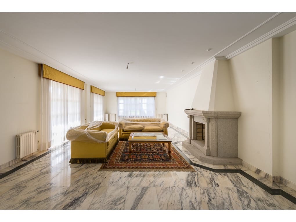 6 soveværelse Villa til salg i Santa Comba med swimmingpool garage - € 1.200.000 (Ref: 8092077)