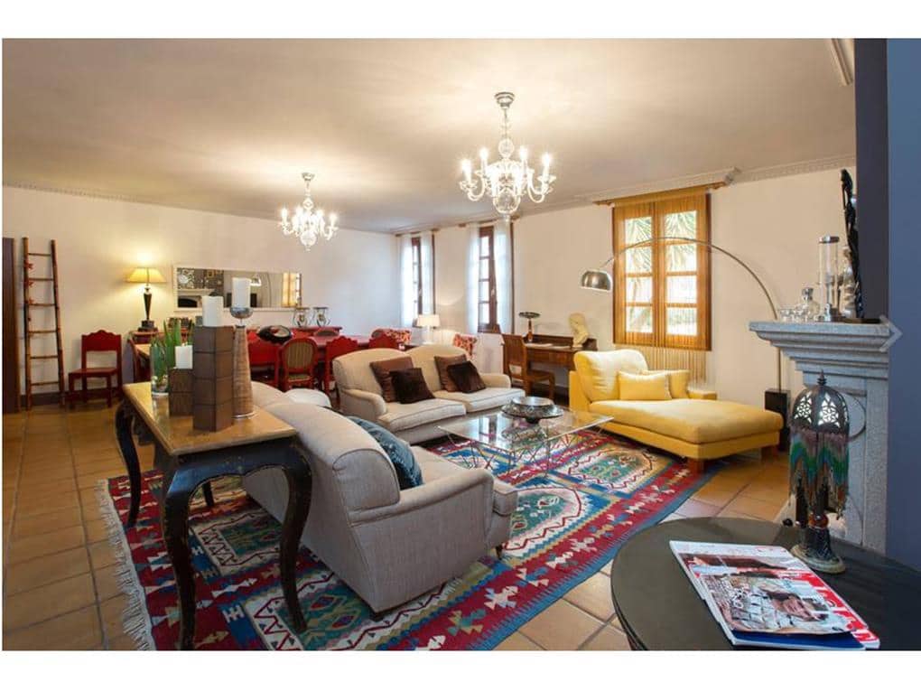 13 sypialnia Hotel na sprzedaż w Cuntis z basenem garażem - 1 600 000 € (Ref: 8125051)