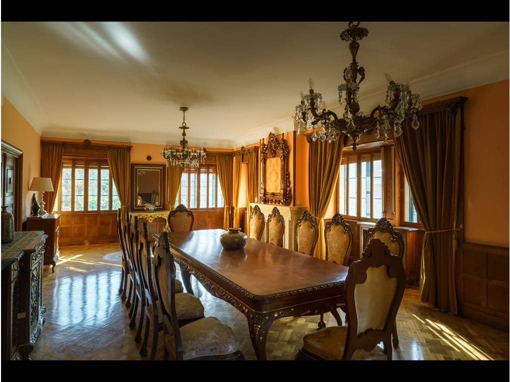 5 soveværelse Villa til salg i Santiago de Compostela med garage - € 1.900.000 (Ref: 8182858)