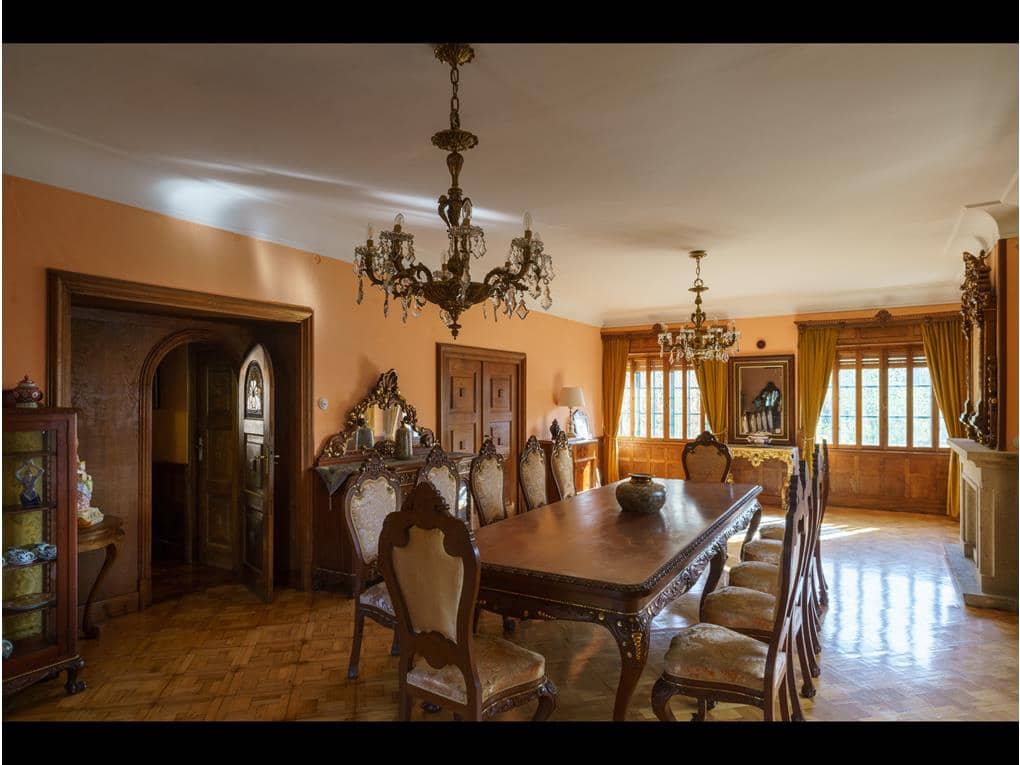 5 soveværelse Villa til salg i Santiago de Compostela med garage - € 1.900.000 (Ref: 8182858)