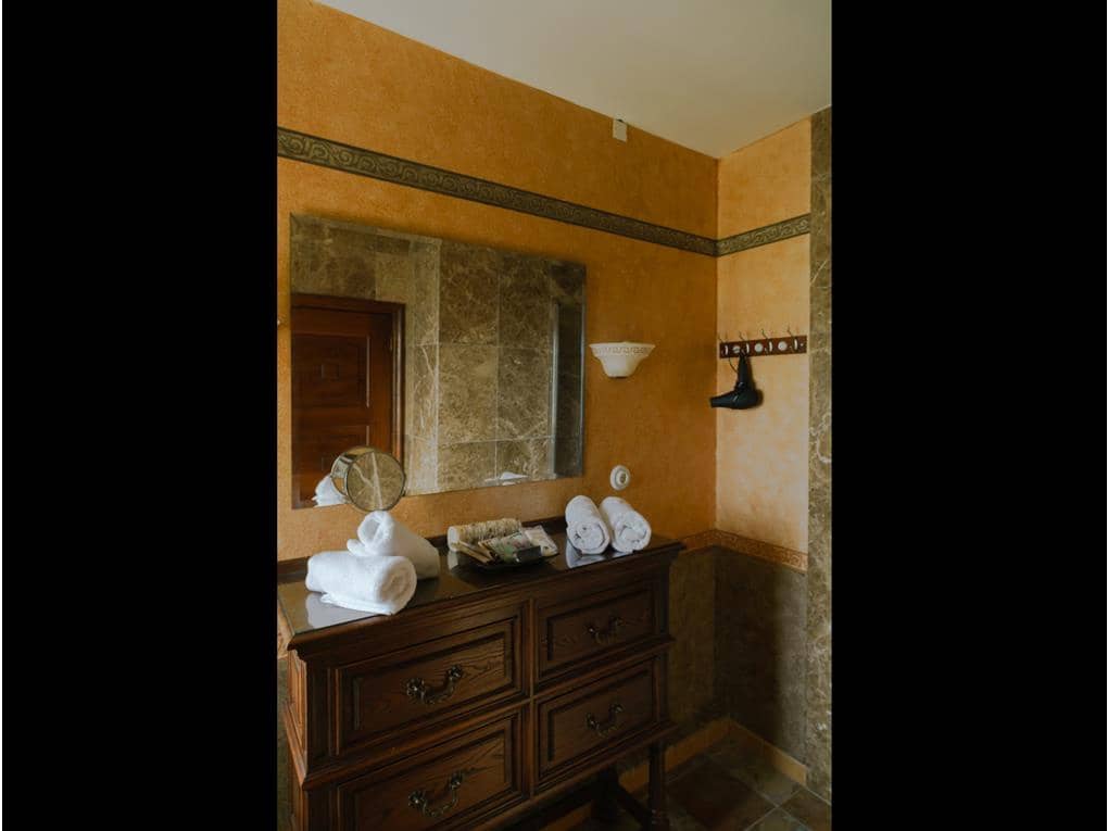 5 soveværelse Villa til salg i Santiago de Compostela med garage - € 1.900.000 (Ref: 8182858)