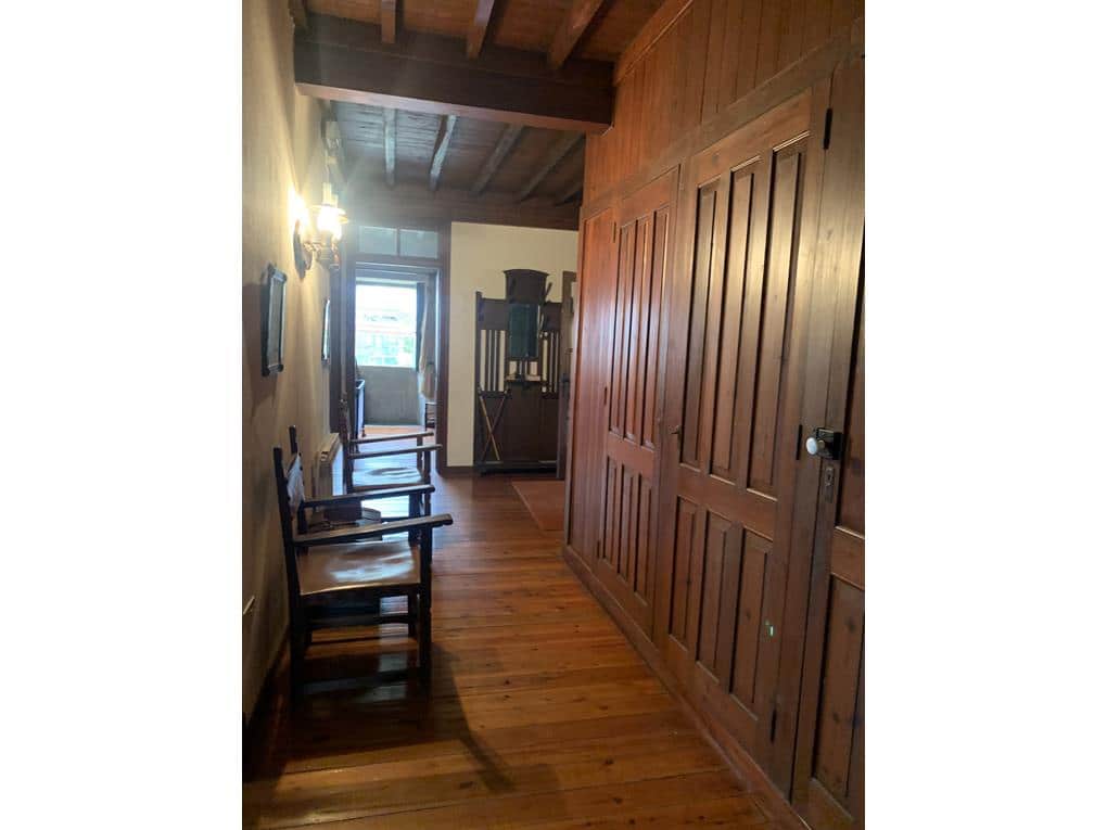 8 soveværelse Villa til salg i Padron med garage - € 490.000 (Ref: 8260071)